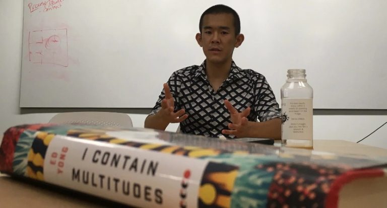 ed-yong-contain-multitudes